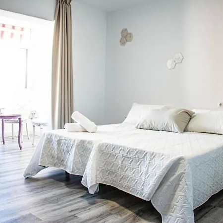 Апартаменти Loft La Marina *